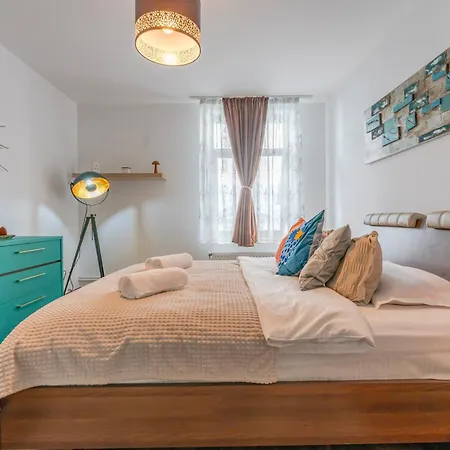 Apartman Wagner Estate Feel The Old Town Vibe Brassó