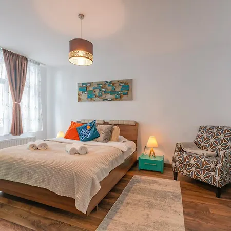 Daire Wagner Estate Feel The Old Town Vibe Braşov