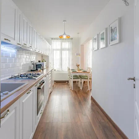 Apartment Wagner Estate Feel The Old Town Vibe *